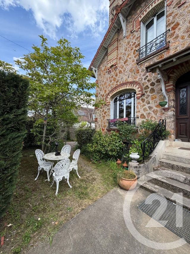 maison à vendre - 9 pièces - 196.17 m2 - EAUBONNE - 95 - ILE-DE-FRANCE - Century 21 La Demeure
