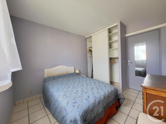 Appartement F2 à vendre - 2 pièces - 51.2 m2 - EAUBONNE - 95 - ILE-DE-FRANCE - Century 21 La Demeure