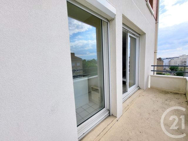 Appartement F2 à vendre - 2 pièces - 51.2 m2 - EAUBONNE - 95 - ILE-DE-FRANCE - Century 21 La Demeure
