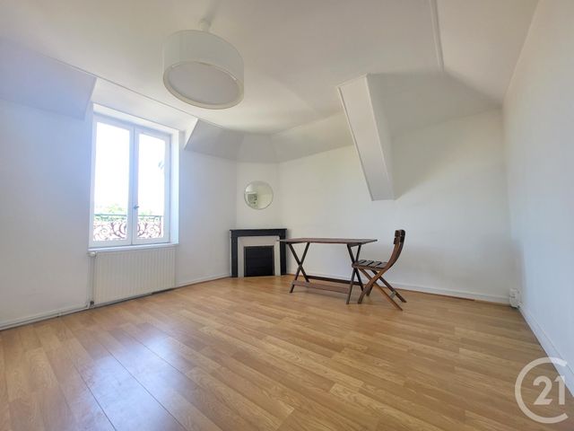 Appartement F2 à vendre - 2 pièces - 35.28 m2 - EAUBONNE - 95 - ILE-DE-FRANCE - Century 21 La Demeure