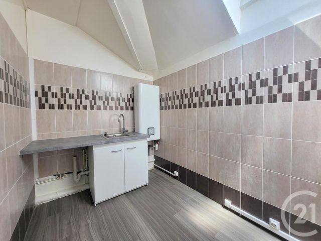 Appartement F2 à vendre - 2 pièces - 35.28 m2 - EAUBONNE - 95 - ILE-DE-FRANCE - Century 21 La Demeure