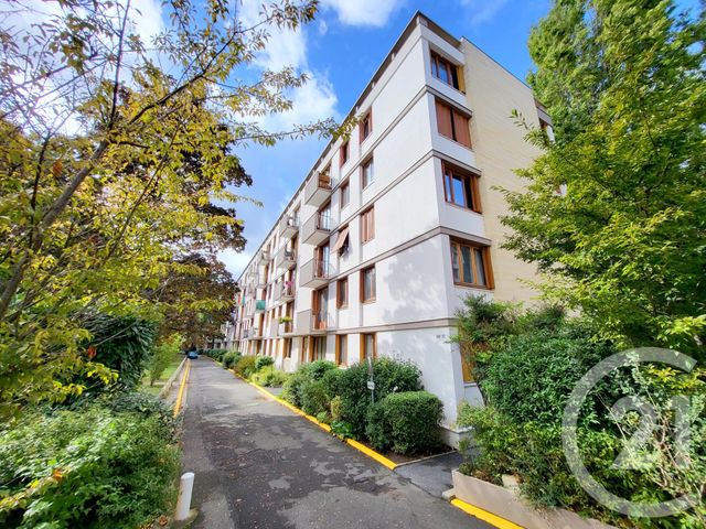 Appartement F4 à vendre - 4 pièces - 65.43 m2 - EAUBONNE - 95 - ILE-DE-FRANCE - Century 21 La Demeure