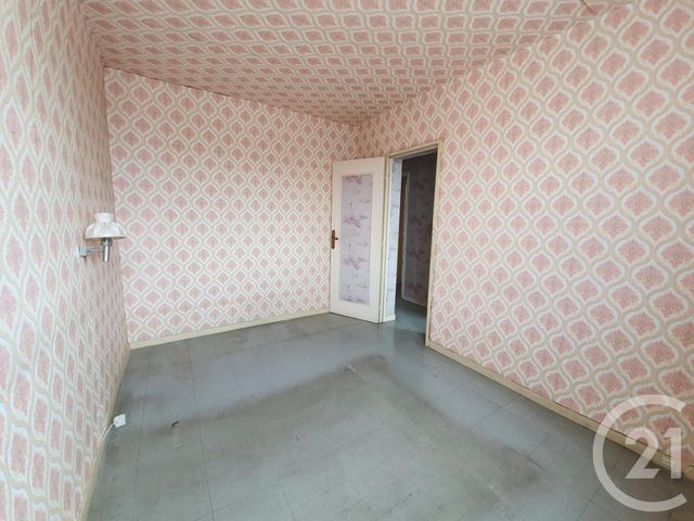 Appartement F3 à vendre - 3 pièces - 52.06 m2 - EAUBONNE - 95 - ILE-DE-FRANCE - Century 21 La Demeure Appartement F3 à vendre - 3 pièces - 52.06 m2 - EAUBONNE - 95 - ILE-DE-FRANCE - Century 21 La Demeure