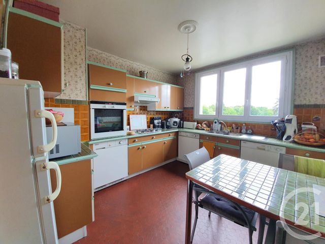 Appartement F4 à vendre - 4 pièces - 90.0 m2 - MARGENCY - 95 - ILE-DE-FRANCE - Century 21 La Demeure Appartement F4 à vendre - 4 pièces - 90.0 m2 - MARGENCY - 95 - ILE-DE-FRANCE - Century 21 La Demeure