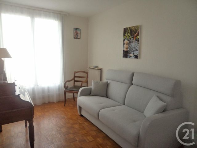 Appartement F4 à vendre - 4 pièces - 90.0 m2 - MARGENCY - 95 - ILE-DE-FRANCE - Century 21 La Demeure Appartement F4 à vendre - 4 pièces - 90.0 m2 - MARGENCY - 95 - ILE-DE-FRANCE - Century 21 La Demeure