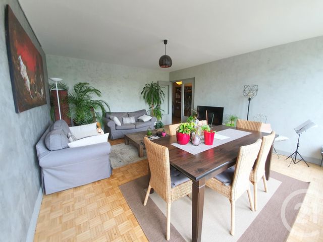 Appartement F4 à vendre - 4 pièces - 90.0 m2 - MARGENCY - 95 - ILE-DE-FRANCE - Century 21 La Demeure Appartement F4 à vendre - 4 pièces - 90.0 m2 - MARGENCY - 95 - ILE-DE-FRANCE - Century 21 La Demeure