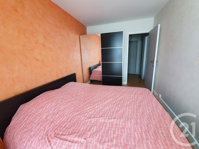 Appartement F4 à vendre - 4 pièces - 90.0 m2 - MARGENCY - 95 - ILE-DE-FRANCE - Century 21 La Demeure Appartement F4 à vendre - 4 pièces - 90.0 m2 - MARGENCY - 95 - ILE-DE-FRANCE - Century 21 La Demeure