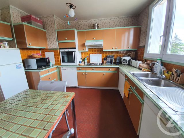 Appartement F4 à vendre - 4 pièces - 90.0 m2 - MARGENCY - 95 - ILE-DE-FRANCE - Century 21 La Demeure Appartement F4 à vendre - 4 pièces - 90.0 m2 - MARGENCY - 95 - ILE-DE-FRANCE - Century 21 La Demeure