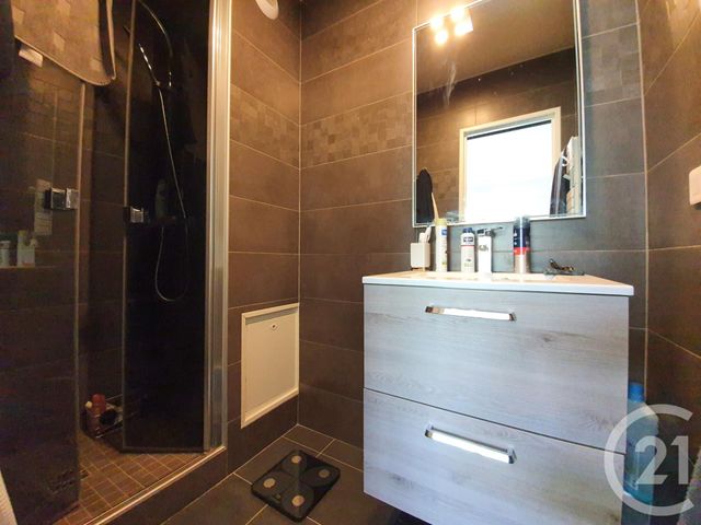 Afficher la photo en grand Appartement F5 à vendre - 5 pièces - 100.39 m2 - MARGENCY - 95 - ILE-DE-FRANCE - Century 21 La Demeure