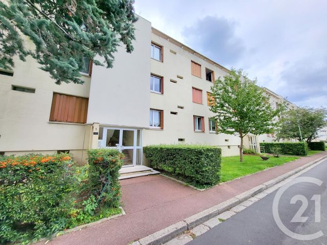 Appartement F4 à vendre - 4 pièces - 67.69 m2 - EAUBONNE - 95 - ILE-DE-FRANCE - Century 21 La Demeure