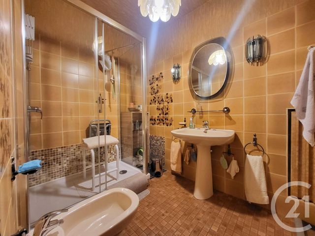 Appartement F4 à vendre - 4 pièces - 77.12 m2 - EAUBONNE - 95 - ILE-DE-FRANCE - Century 21 La Demeure