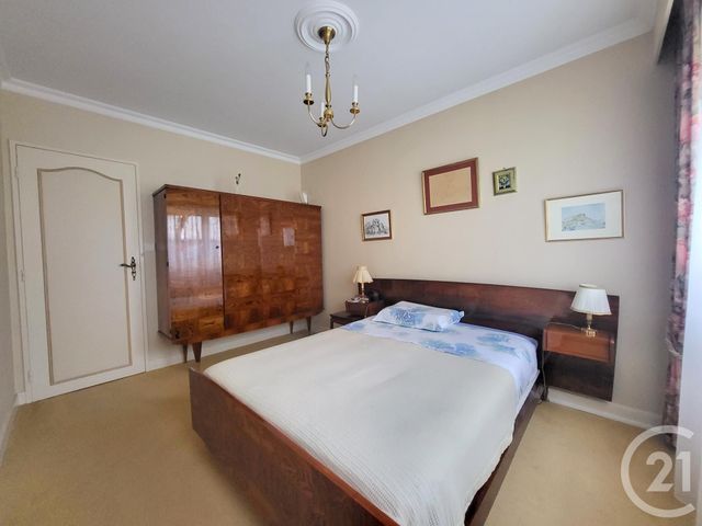 Appartement F4 à vendre - 4 pièces - 77.12 m2 - EAUBONNE - 95 - ILE-DE-FRANCE - Century 21 La Demeure