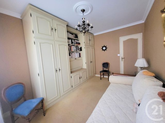 Appartement F4 à vendre - 4 pièces - 77.12 m2 - EAUBONNE - 95 - ILE-DE-FRANCE - Century 21 La Demeure