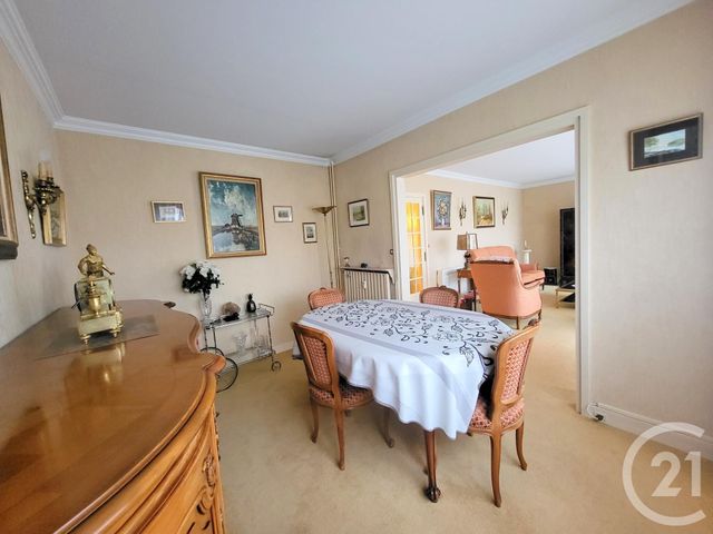 Appartement F4 à vendre - 4 pièces - 77.12 m2 - EAUBONNE - 95 - ILE-DE-FRANCE - Century 21 La Demeure