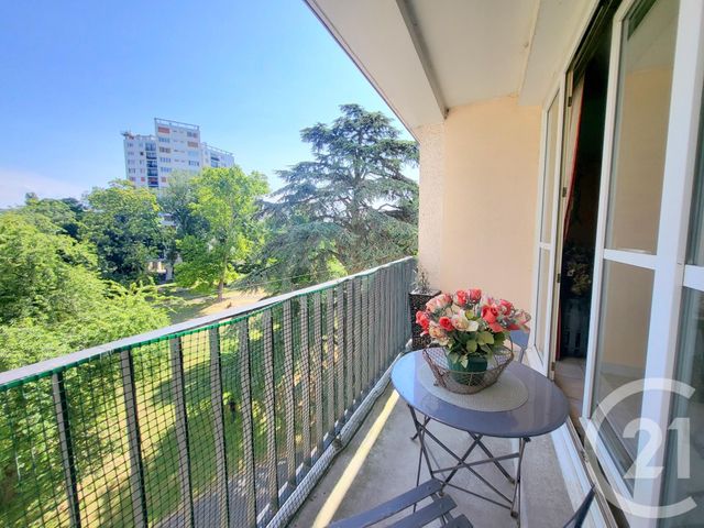 Appartement F4 à vendre - 4 pièces - 68.3 m2 - EAUBONNE - 95 - ILE-DE-FRANCE - Century 21 La Demeure