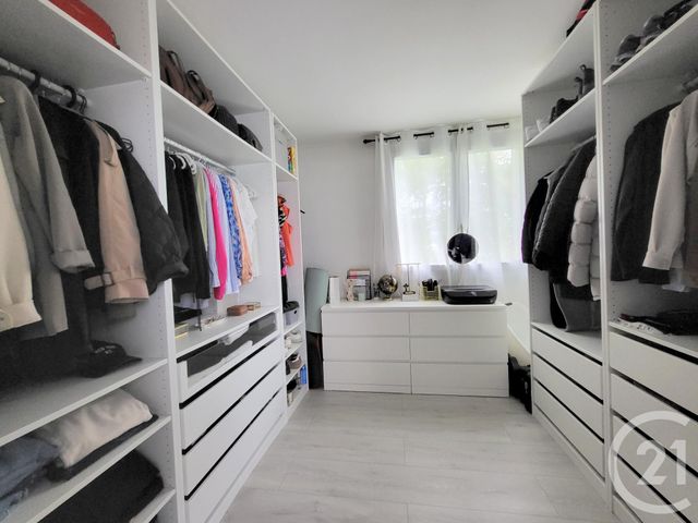 Afficher la photo en grand Appartement F3 à vendre - 3 pièces - 53.66 m2 - EAUBONNE - 95 - ILE-DE-FRANCE - Century 21 La Demeure