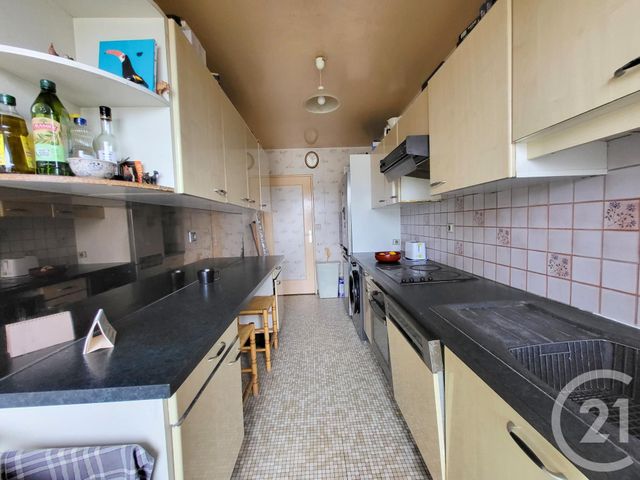 Appartement F4 à vendre - 4 pièces - 75.34 m2 - EAUBONNE - 95 - ILE-DE-FRANCE - Century 21 La Demeure