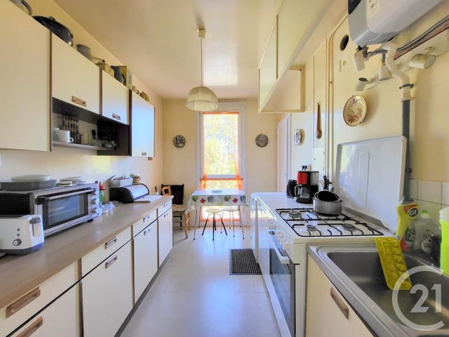 Appartement F5 à vendre - 5 pièces - 96.77 m2 - EAUBONNE - 95 - ILE-DE-FRANCE - Century 21 La Demeure