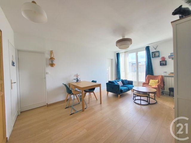 Appartement F3 à vendre - 3 pièces - 52.65 m2 - EAUBONNE - 95 - ILE-DE-FRANCE - Century 21 La Demeure