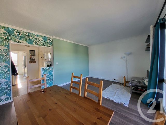 Appartement F4 à vendre - 4 pièces - 79.0 m2 - EAUBONNE - 95 - ILE-DE-FRANCE - Century 21 La Demeure