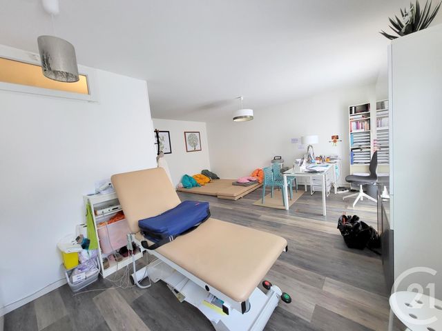 Appartement F4 à vendre - 4 pièces - 82.27 m2 - EAUBONNE - 95 - ILE-DE-FRANCE - Century 21 La Demeure