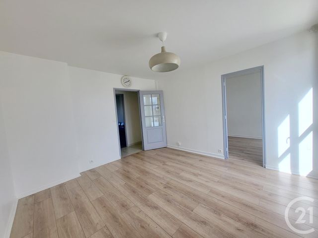 Appartement F4 à vendre - 4 pièces - 61.24 m2 - EAUBONNE - 95 - ILE-DE-FRANCE - Century 21 La Demeure