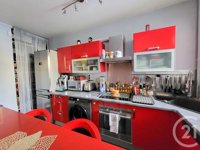 Appartement F2 à vendre - 2 pièces - 53.19 m2 - COLOMBES - 92 - ILE-DE-FRANCE - Century 21 La Demeure