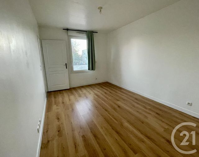 Appartement F2 à vendre - 2 pièces - 42.0 m2 - EAUBONNE - 95 - ILE-DE-FRANCE - Century 21 La Demeure