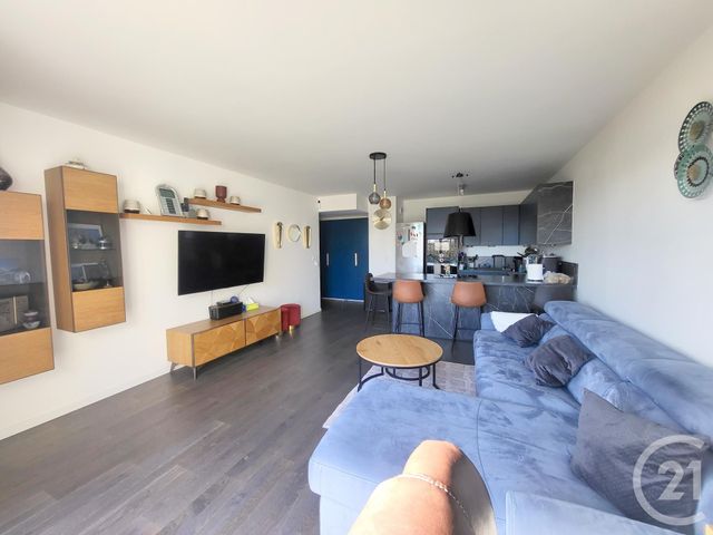Appartement F3 à vendre - 3 pièces - 67.58 m2 - EAUBONNE - 95 - ILE-DE-FRANCE - Century 21 La Demeure