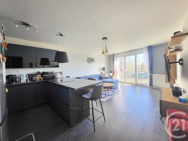 Appartement F3 à vendre - 3 pièces - 67.58 m2 - EAUBONNE - 95 - ILE-DE-FRANCE - Century 21 La Demeure