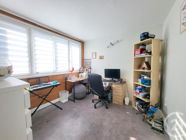 Appartement F4 à vendre - 4 pièces - 65.69 m2 - EAUBONNE - 95 - ILE-DE-FRANCE - Century 21 La Demeure