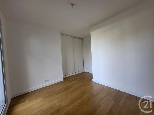 Appartement F5 à vendre - 5 pièces - 103.0 m2 - EAUBONNE - 95 - ILE-DE-FRANCE - Century 21 La Demeure