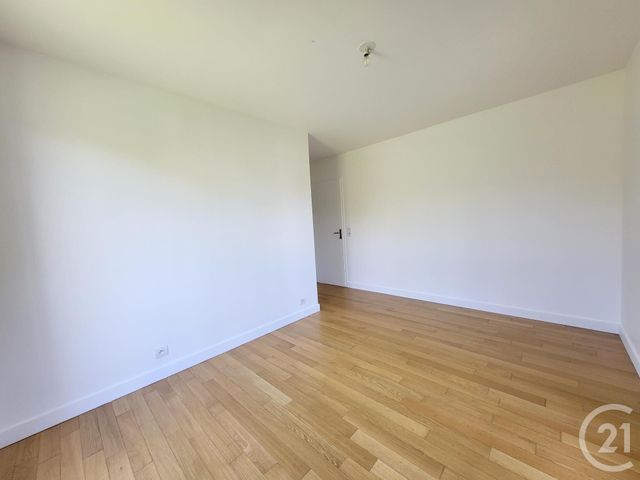 Appartement F5 à vendre - 5 pièces - 103.0 m2 - EAUBONNE - 95 - ILE-DE-FRANCE - Century 21 La Demeure