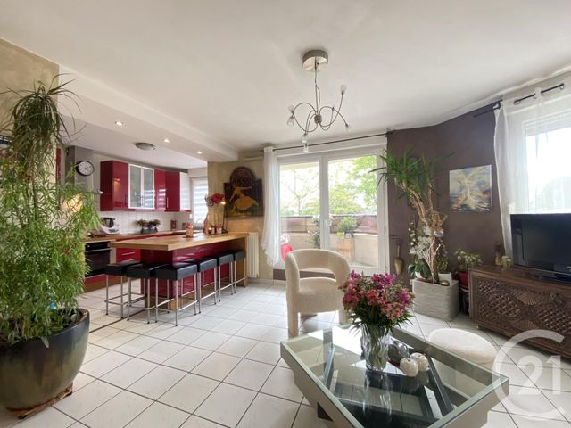 Appartement F3 à vendre - 3 pièces - 61.4 m2 - EAUBONNE - 95 - ILE-DE-FRANCE - Century 21 La Demeure