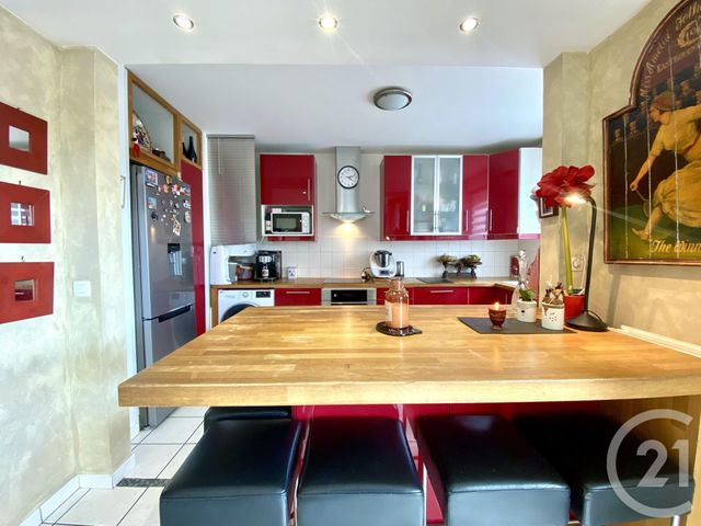 Appartement F3 à vendre - 3 pièces - 61.4 m2 - EAUBONNE - 95 - ILE-DE-FRANCE - Century 21 La Demeure