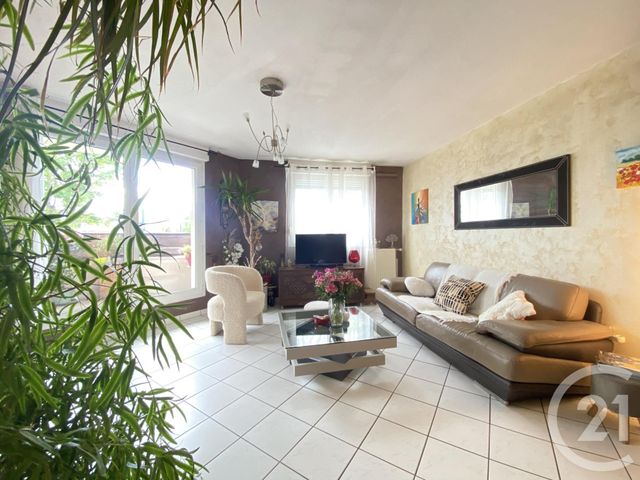 Appartement F3 à vendre - 3 pièces - 61.4 m2 - EAUBONNE - 95 - ILE-DE-FRANCE - Century 21 La Demeure