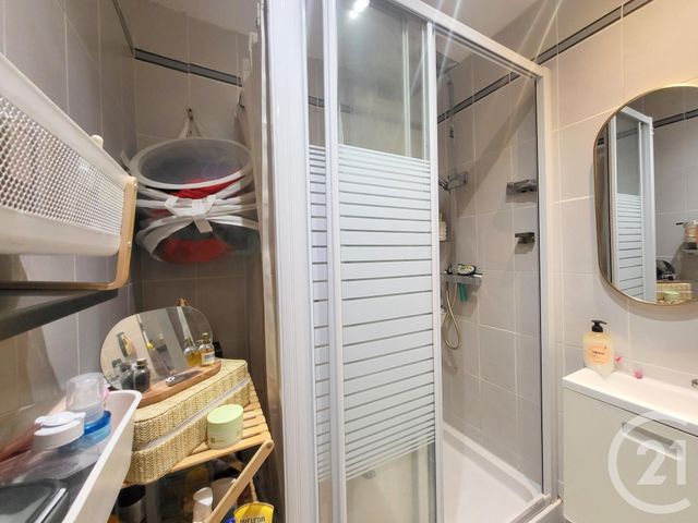 Appartement F3 à vendre - 3 pièces - 54.4 m2 - EAUBONNE - 95 - ILE-DE-FRANCE - Century 21 La Demeure