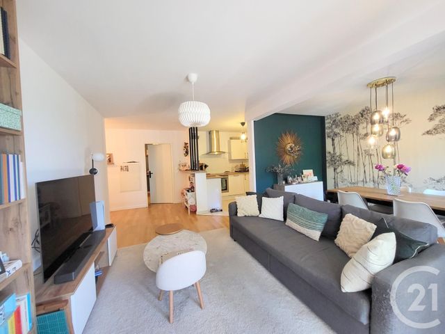 Appartement F4 à vendre - 4 pièces - 82.42 m2 - EAUBONNE - 95 - ILE-DE-FRANCE - Century 21 La Demeure