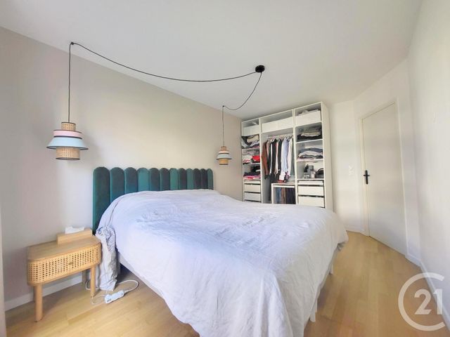 Appartement F4 à vendre - 4 pièces - 82.42 m2 - EAUBONNE - 95 - ILE-DE-FRANCE - Century 21 La Demeure