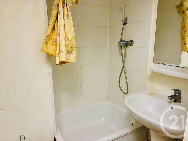 Appartement F1 à vendre - 1 pièce - 17.53 m2 - CERGY - 95 - ILE-DE-FRANCE - Century 21 La Demeure
